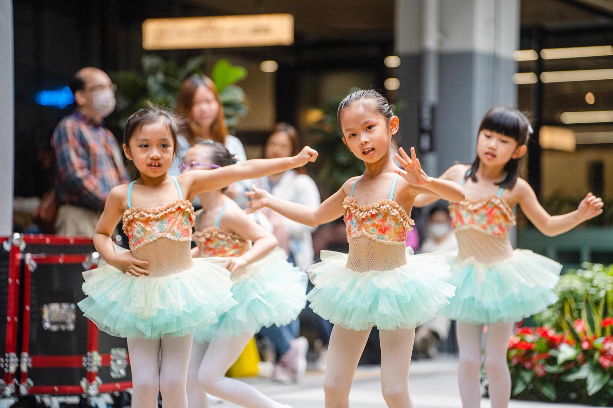 萬聖節兒童舞蹈表演