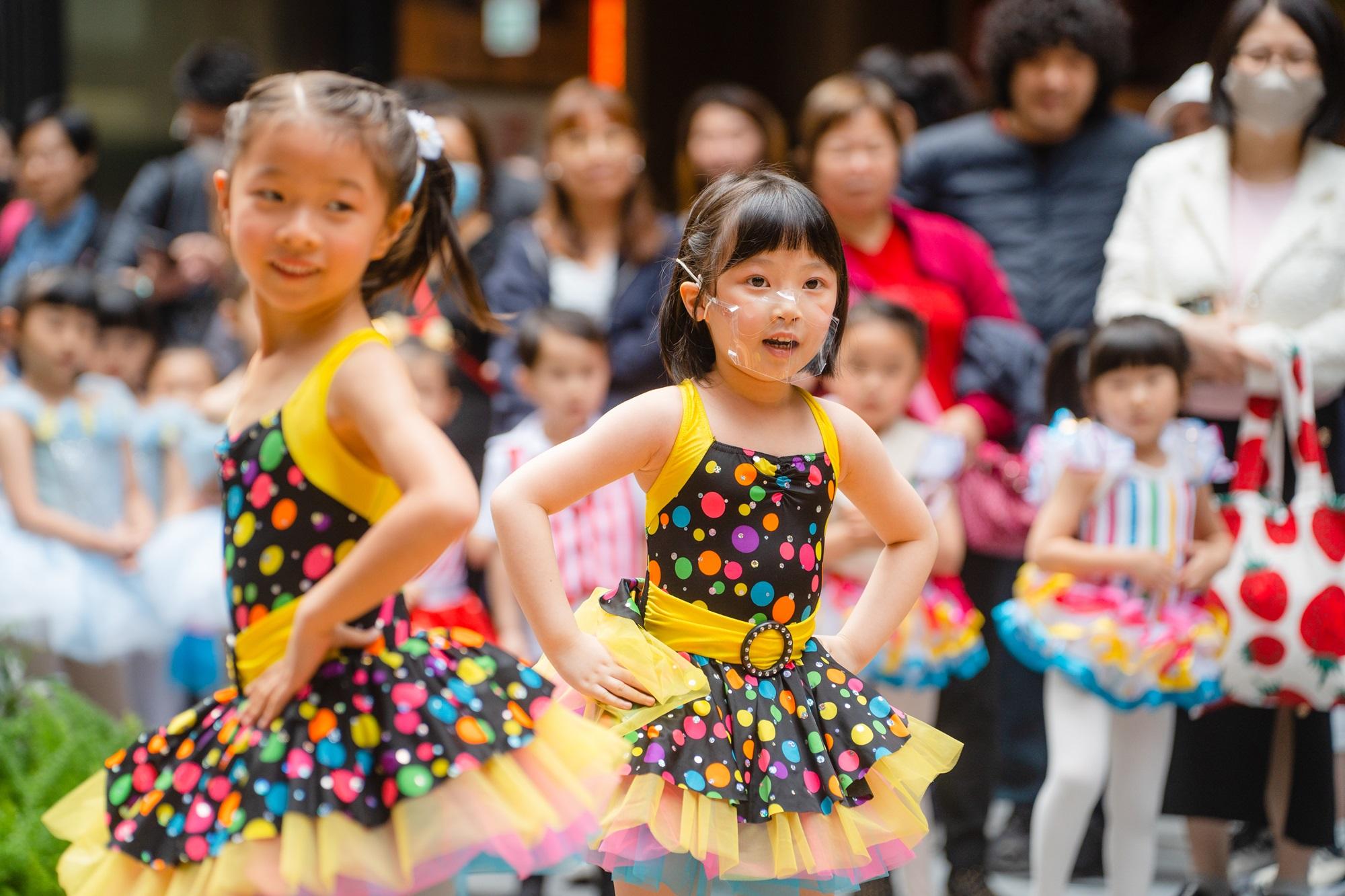 萬聖節兒童舞蹈表演