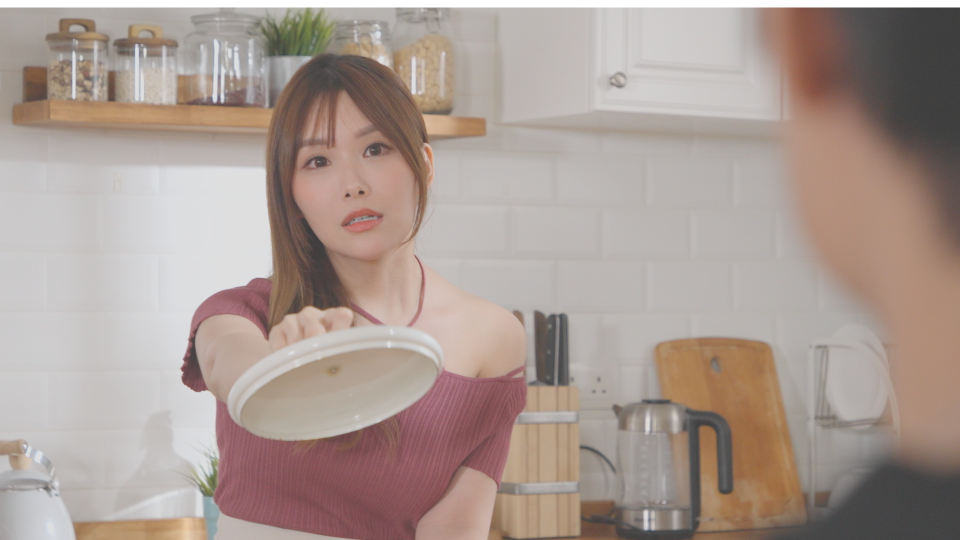 姜海霖希望能學好演技,成為專業的AV女優。