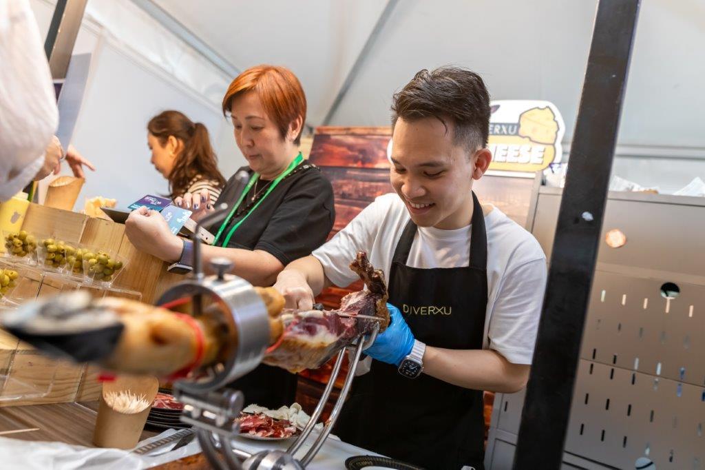 旅發局香港美酒佳餚巡禮結束,4日有14萬人次入場