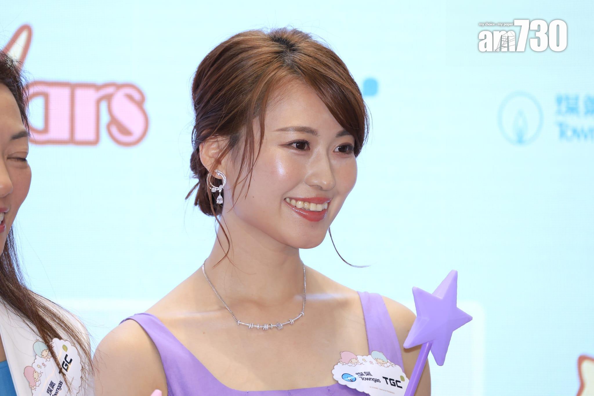 吳業坤搭巴士返屯門愛巢 途中肚痛FB直擊引大批網民留言 捱過三次陣痛 最後……