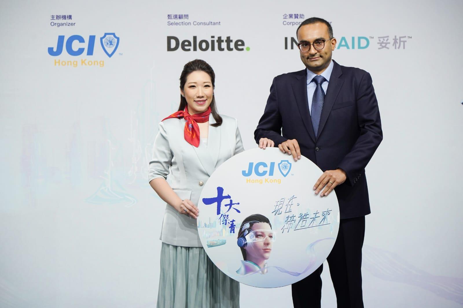 伊利沙伯醫院顧問醫⽣ (放射診斷部) ⾺承志。(MAHBOOBANI Neeraj Ramesh) (李睿哲攝)