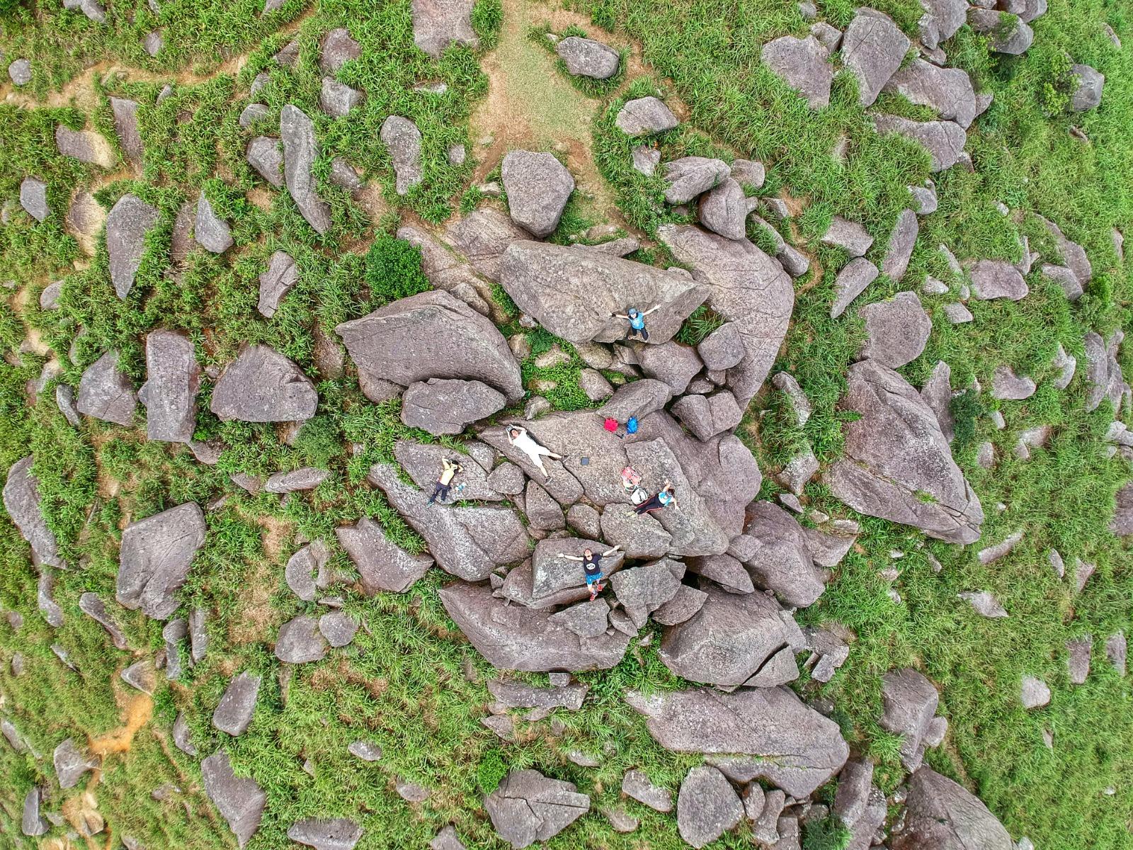 大帽山行山丨禾秧石林是的奇石多,但路線不太明顯屬中級路線