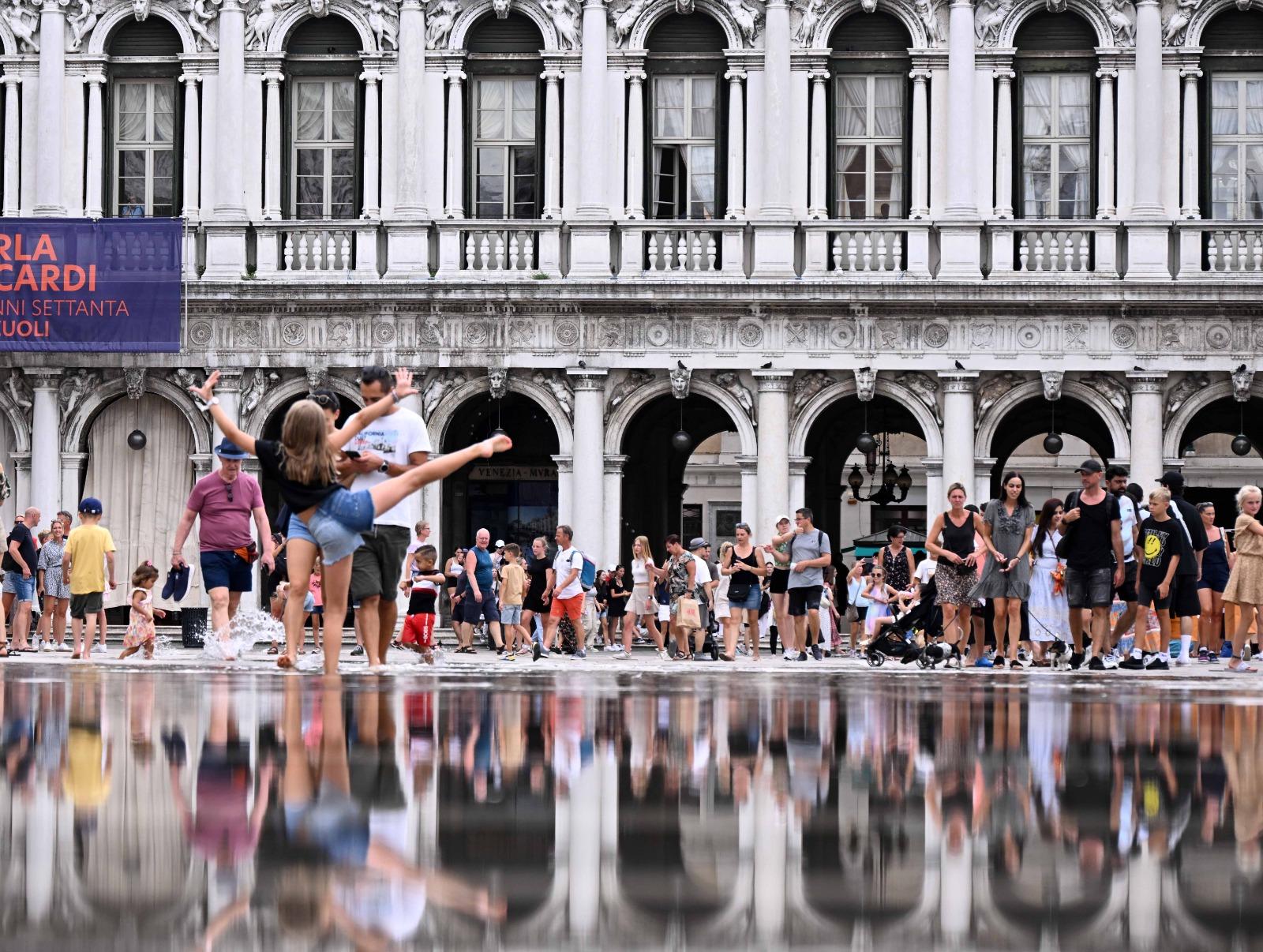 水都威尼斯是意大利旅遊熱門地點,充滿歷史與特色美食。(新華社)
