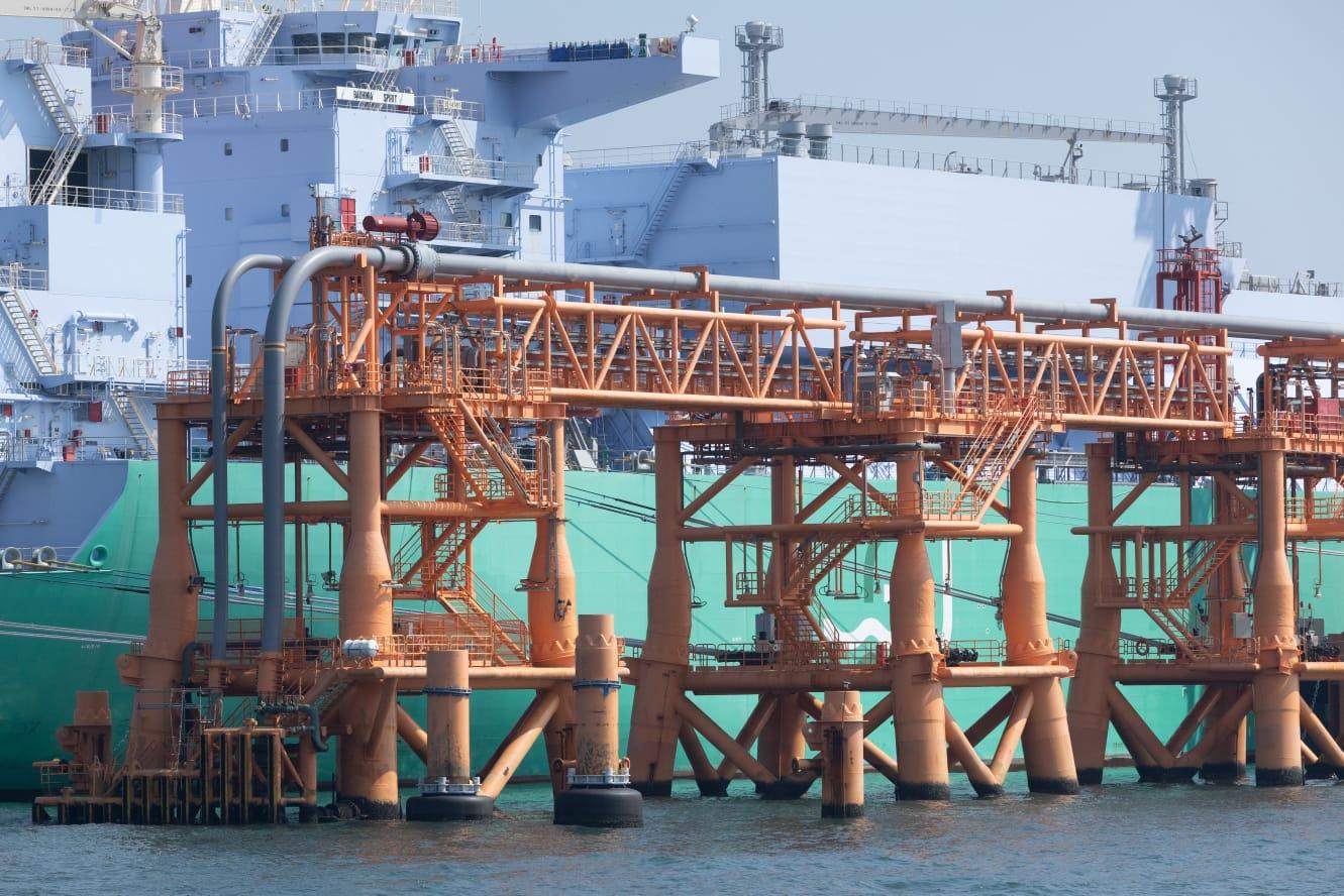 兩電海上液化天然氣接收站投入運作,接收首批按長期供應協議供港液化天然氣。(蘇文傑攝)