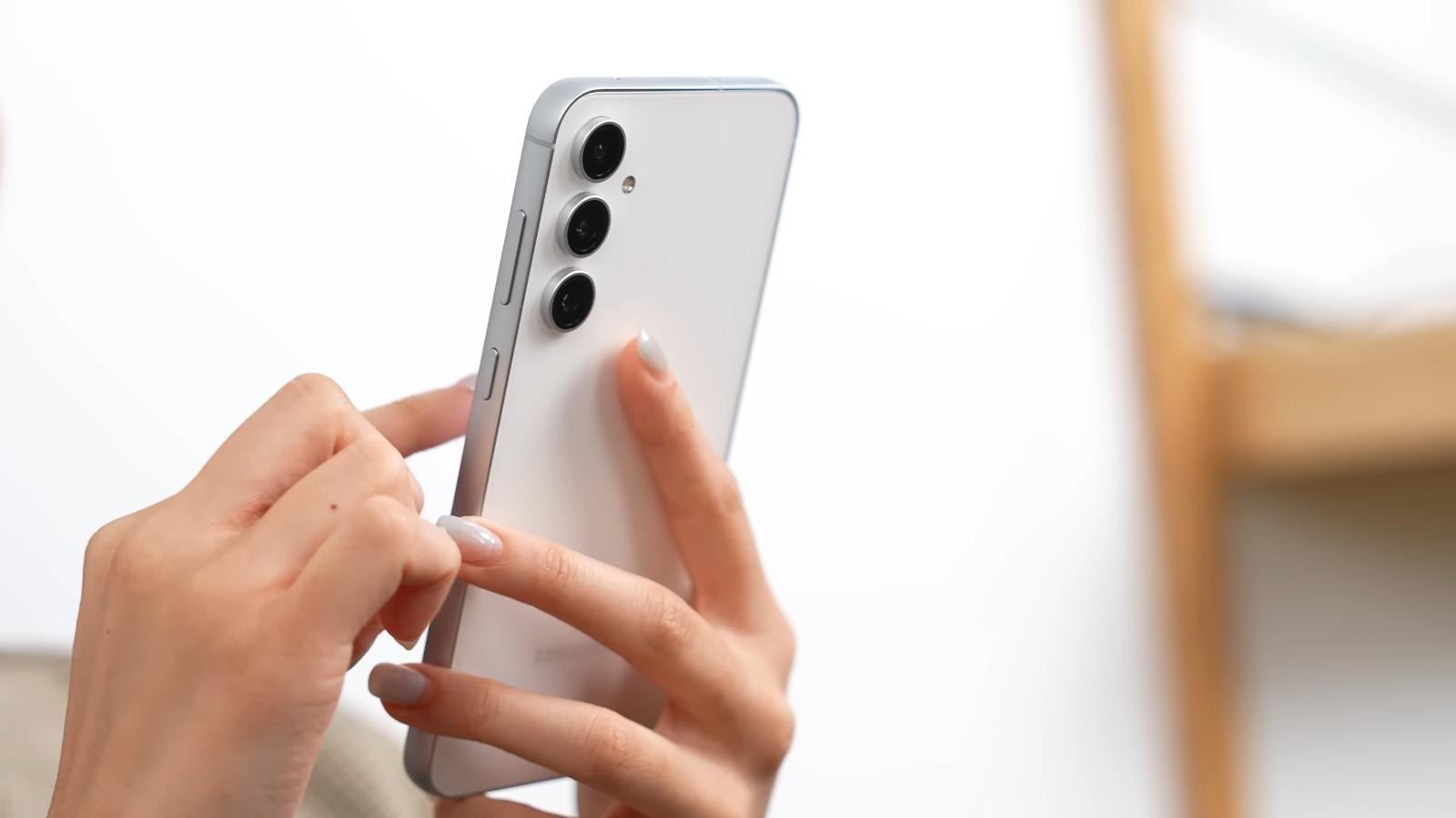 Samsung S23 FE 評測︱打機時溫度明顯比S23高