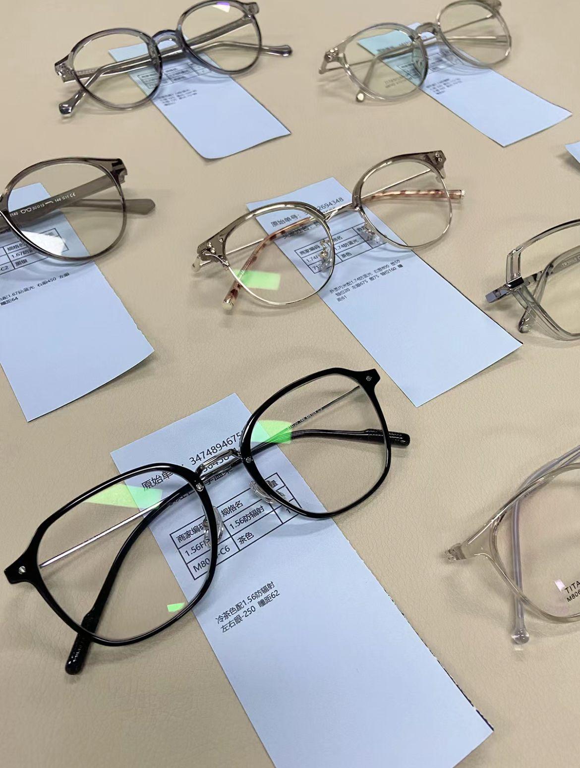 深圳眼鏡店推介2.鹿先生眼鏡