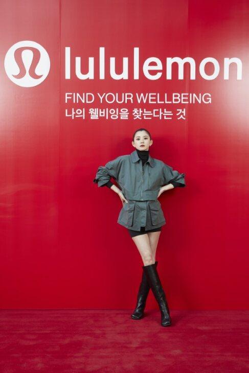 「水雞光」朝比奈彩亦抵達當地出席活動。