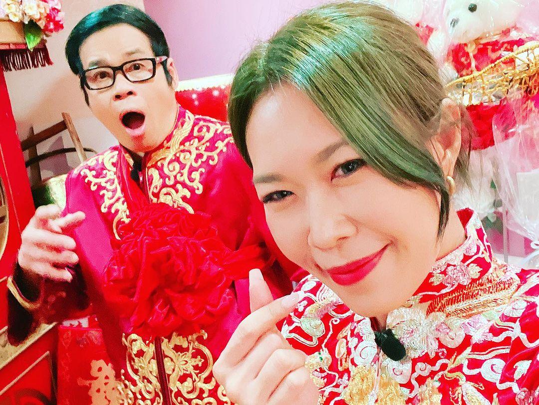 安德尊與宋芝齡在《流行都市》「拜堂結婚」,從中學習中式婚禮習俗及禁忌(宋芝齡IG)