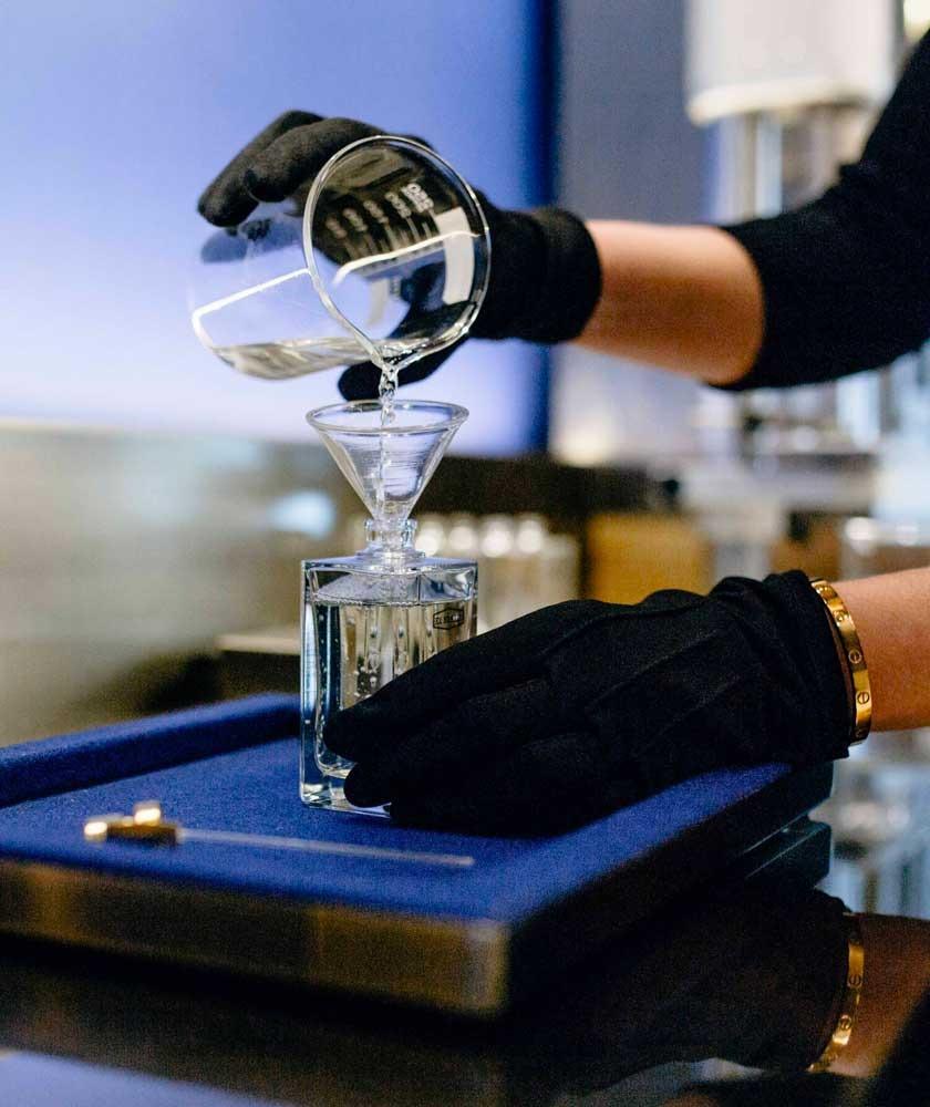 Osmologue體驗-客製化香水(附有特別瓶蓋及雕刻服務) $2,900/100ml