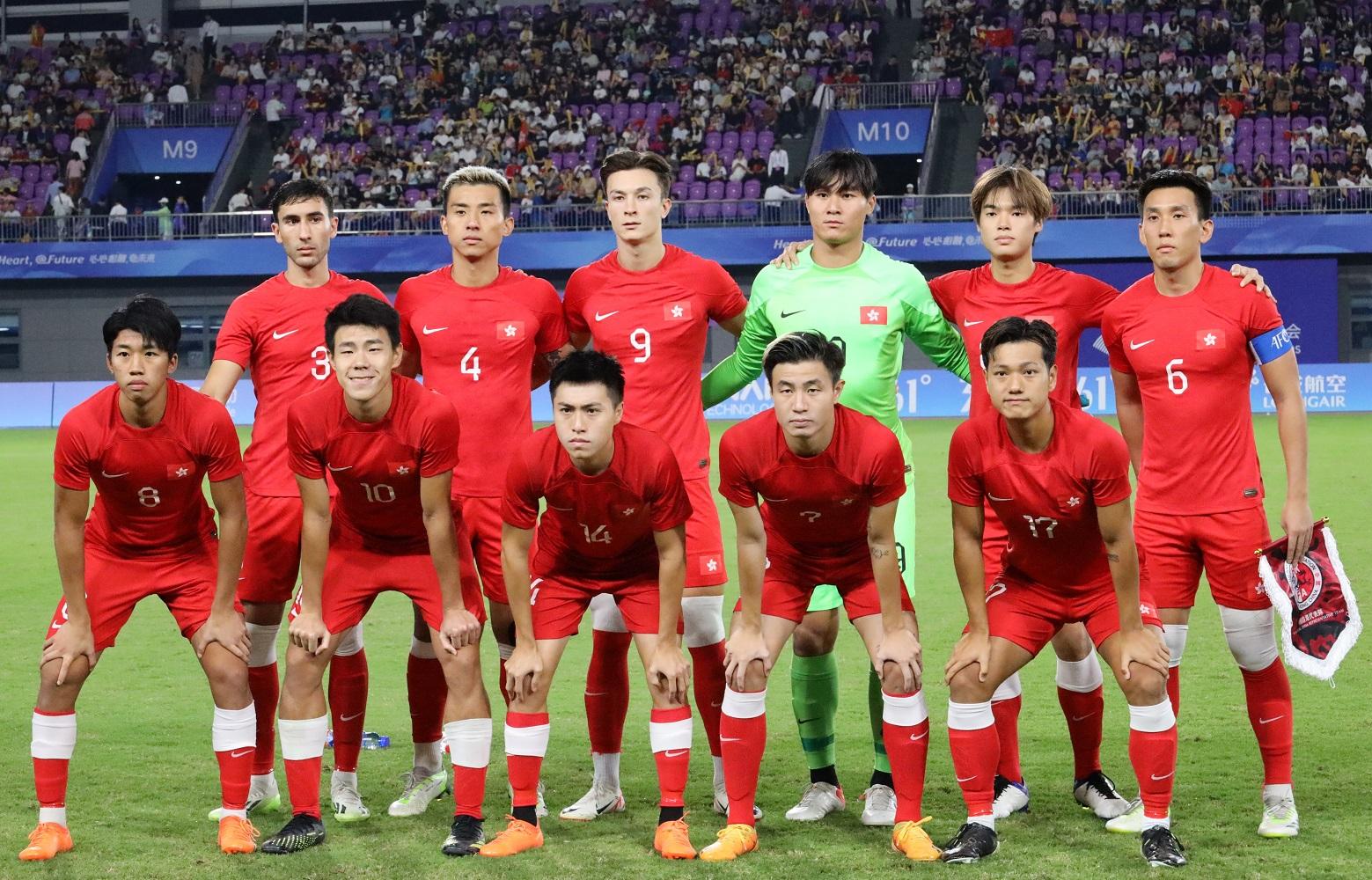 杭州亞運男足4強,香港足球隊0︰4日本。(中新社)