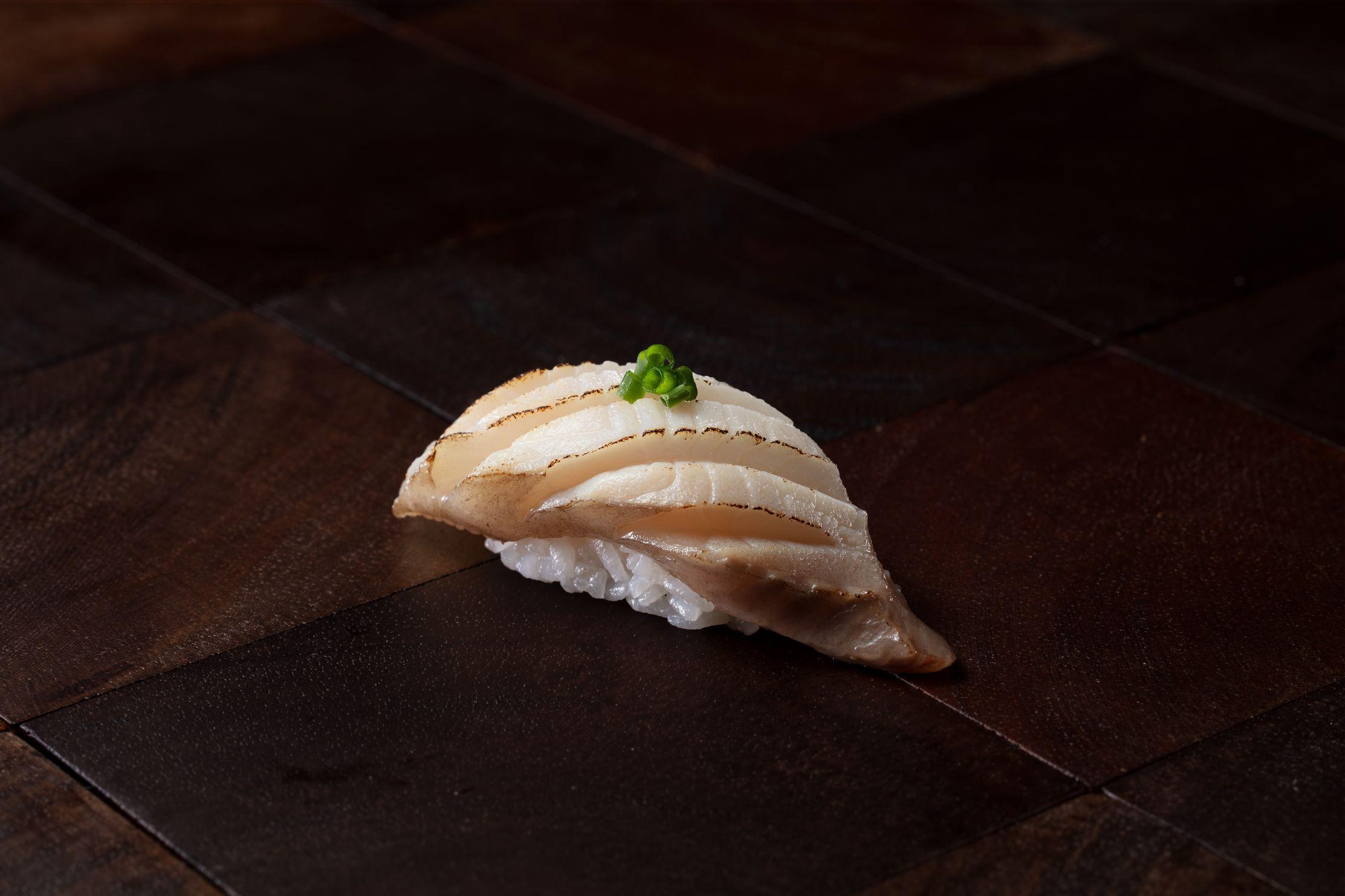 炙燒厚切銀鱈魚 (加拿大產)($38/件)