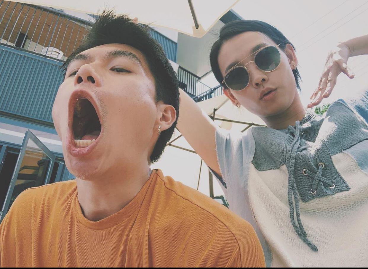 柯煒林與談善言私底下相當老友。