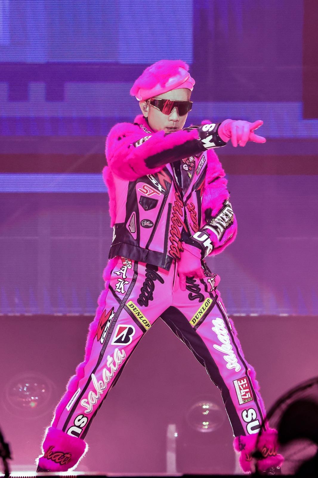 張叔平為郭富城打造6套立體剪裁戰衣。