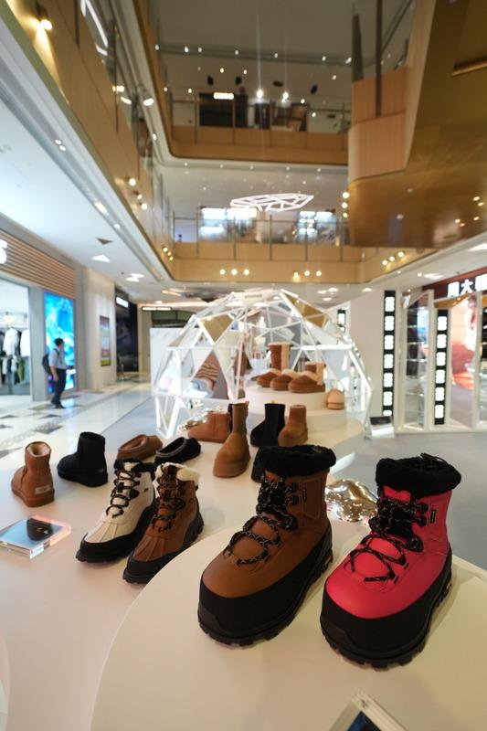 UGG WINTER PLAYGROUND 期間限定店