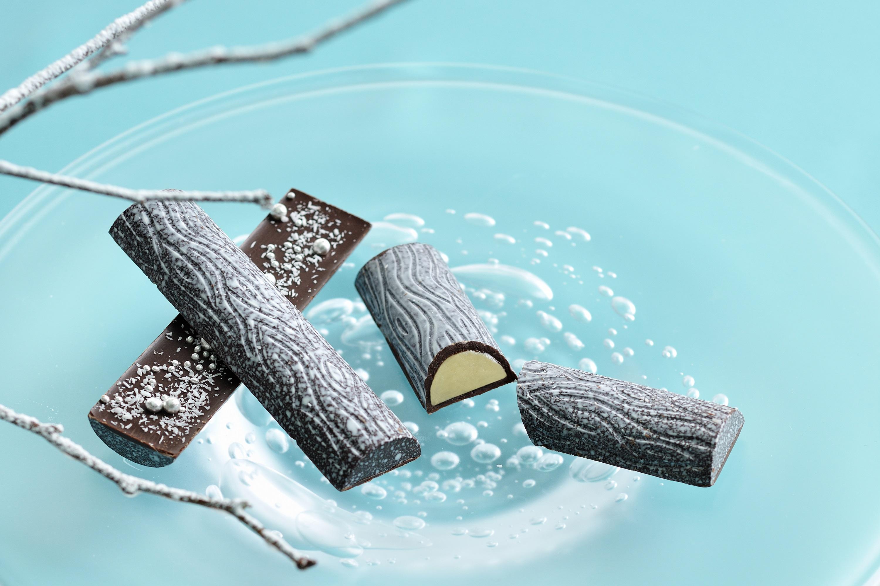 Terrace of Frost Trees Kumo Cafe