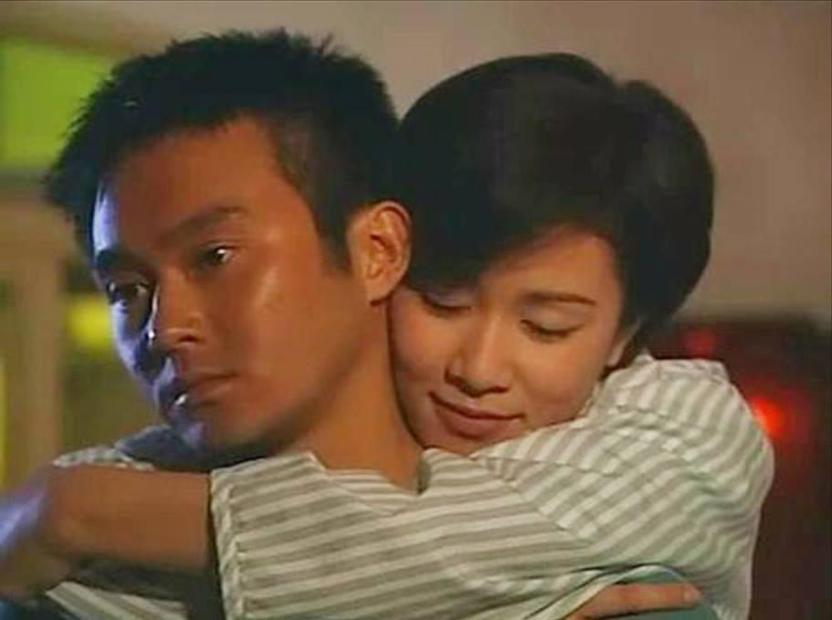 《十月初五的月光》屬佘詩曼的代表作。