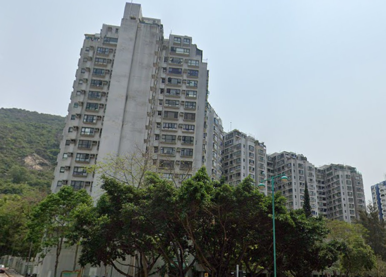 屯門置樂區私樓冠峰園。(資料圖片)