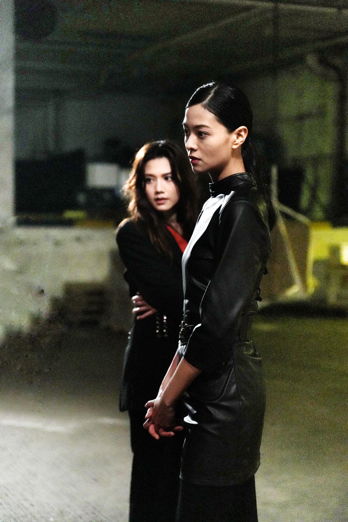 盧慧敏不慎打中周秀娜的嘴唇,令她壓力倍增。