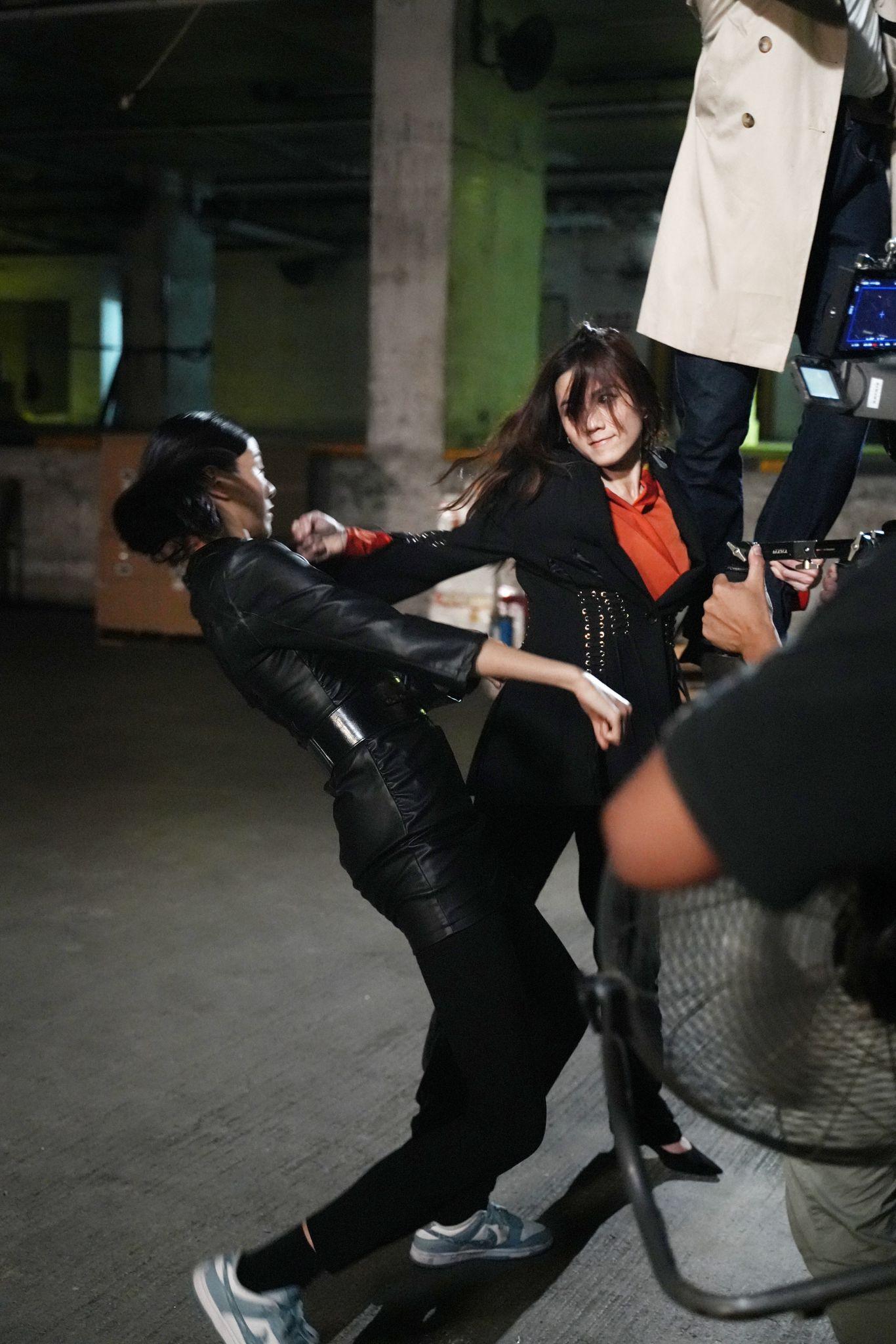 盧慧敏首次演打女,大戰周秀娜。