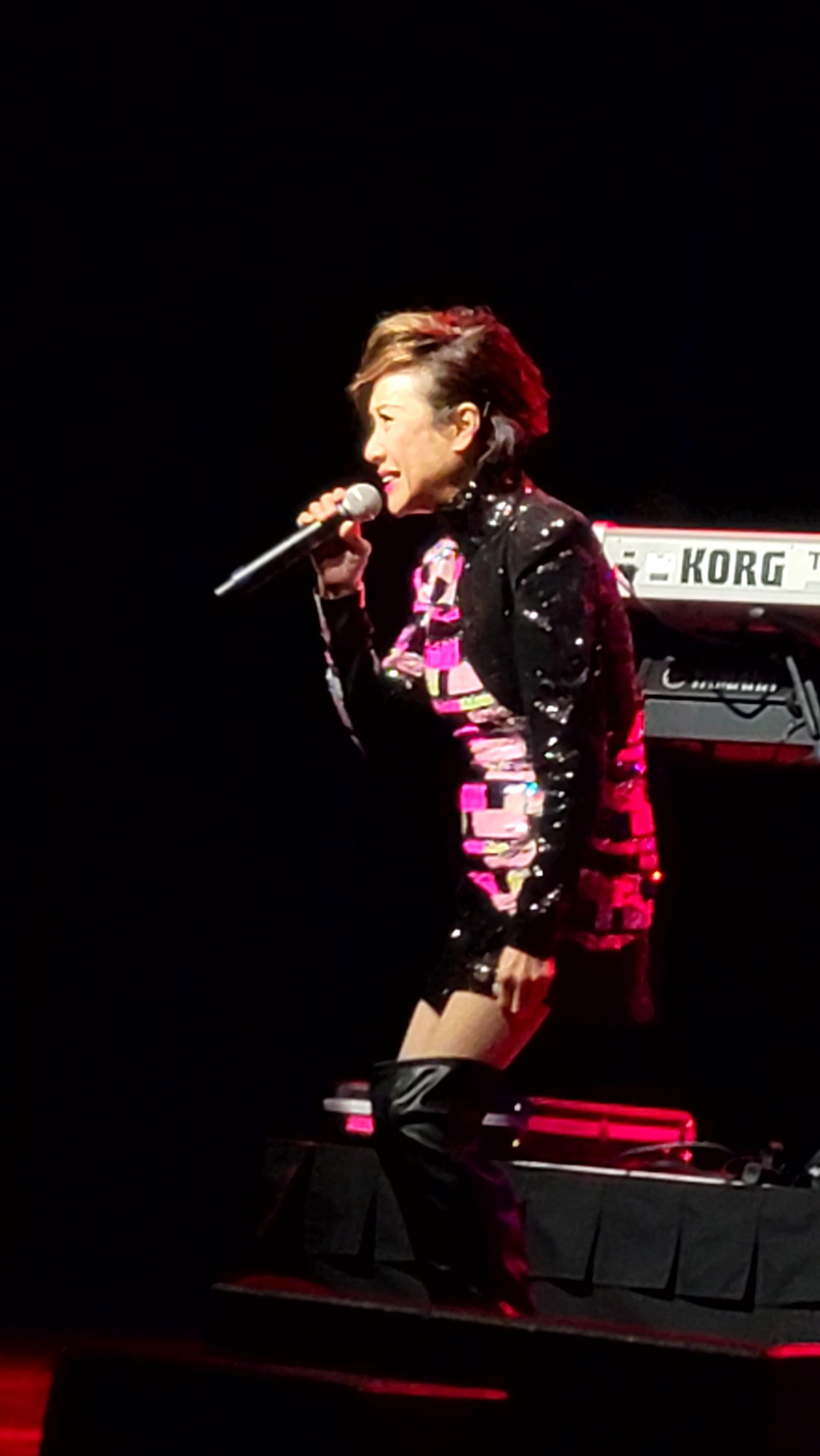 呂珊近日應邀到美加演唱。