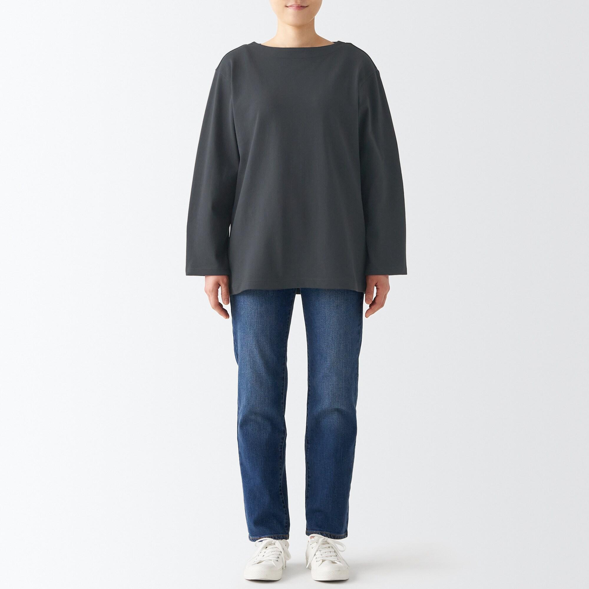 女裝精選棉質長袖T裇|原價:$98 – $228 優惠價:九折 ($89 – $206) 會員價:額外九折 ($81– $186)