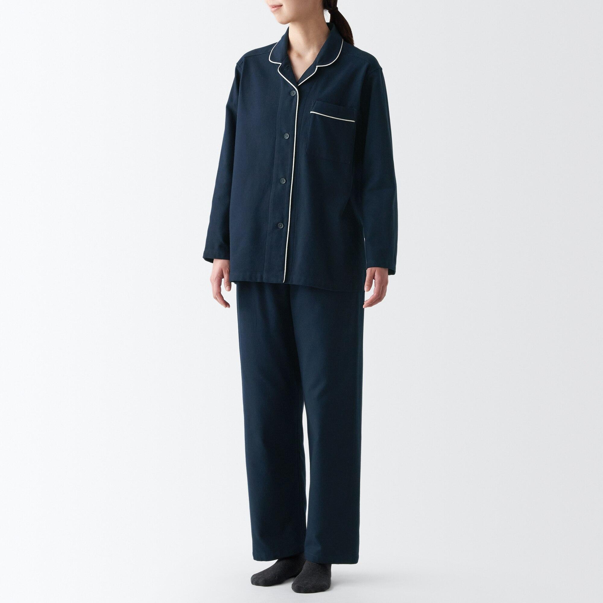 女裝精選睡衣|原價:$158 – $458 優惠價:八折 ($127 – $367) 會員價:額外九折 ($115 – $331)