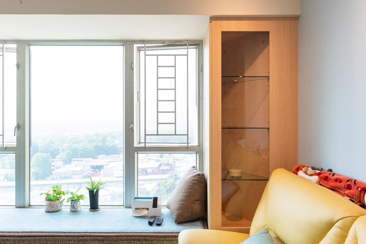 客廳用對流窗設計,室內十分通風