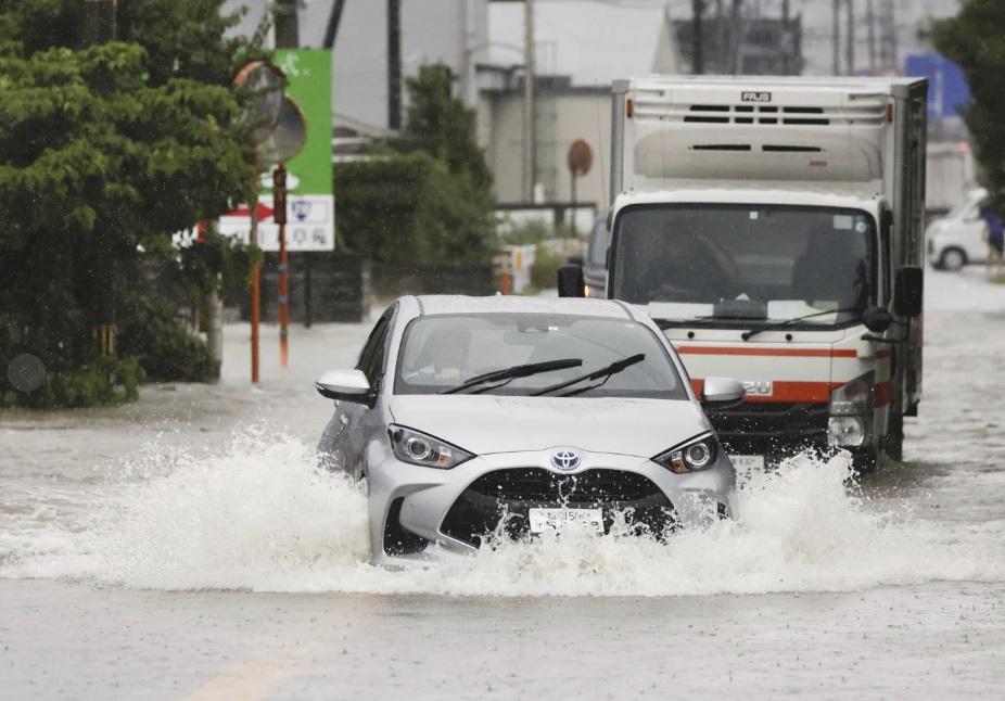 控制天氣可能成真?日本學者研發抑制氣流技術削弱豪雨。(資料圖片)