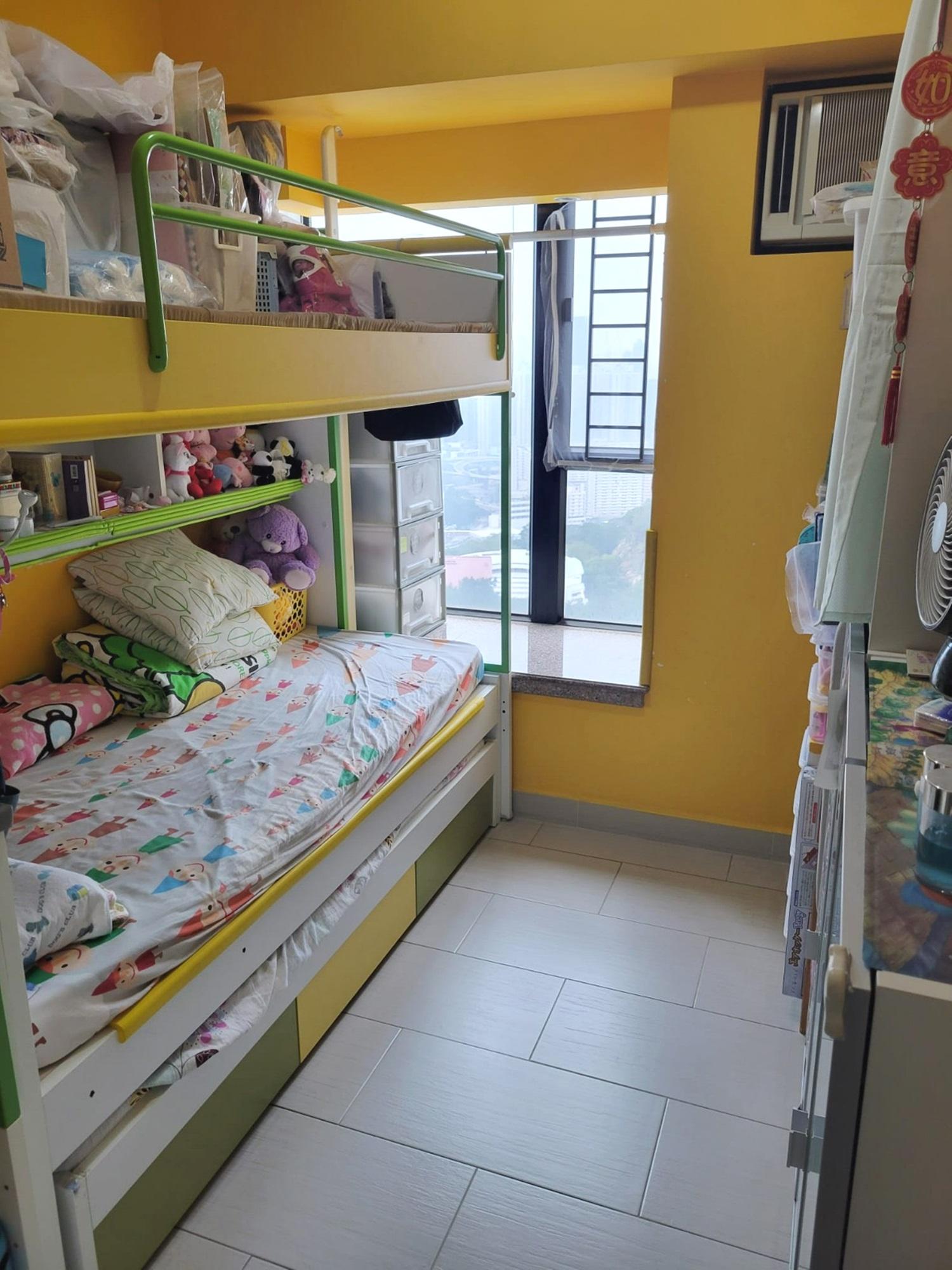 單位睡房面積闊落實用,景觀望開揚山景和市景。