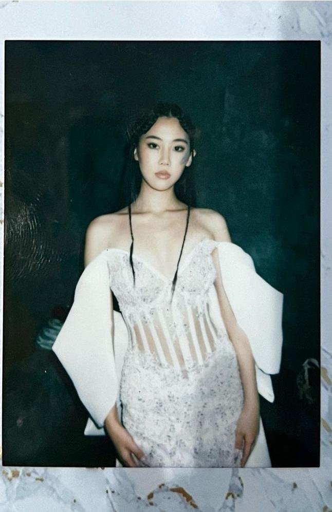 模特兒Shereen Wu。(互聯網)