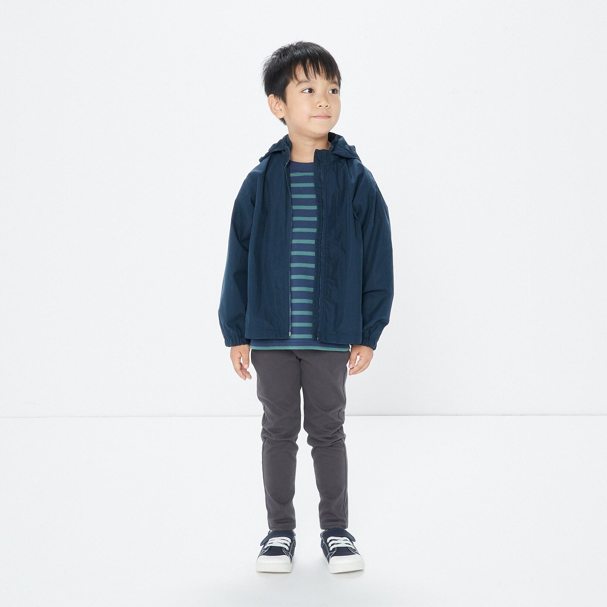 童裝撥水加工連帽外套|原價:$328 優惠價:九折 ($296) 會員價:額外九折 ($267)