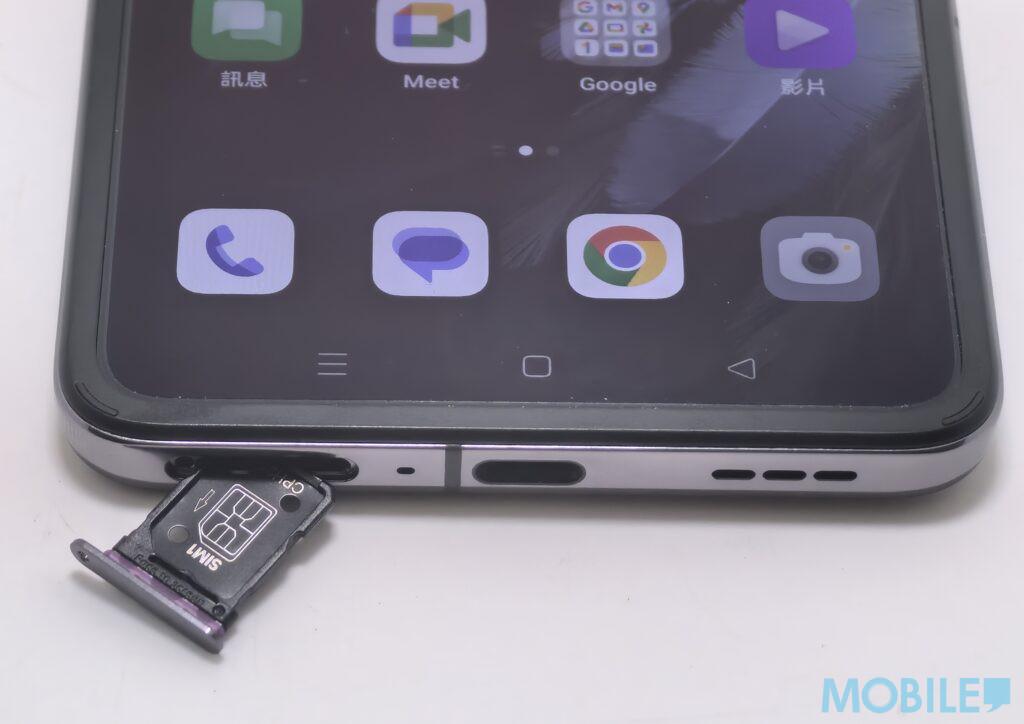 翻蓋揭屏機罕有提供雙面 Nano SIM 卡槽,並支援雙 5G 雙卡雙待。
