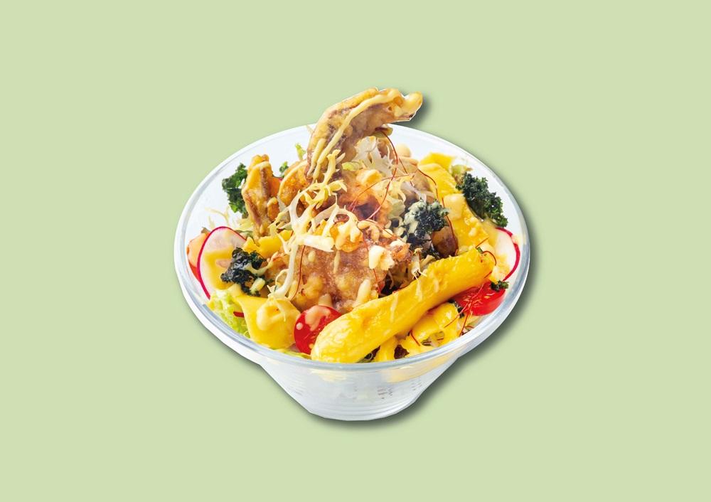 芒果珍寶軟殼蟹沙律配柚子蛋黃醬 HK$88|使用新鮮芒果及原隻珍寶軟殼蟹,再配上自家製柚子蛋黃醬,品嚐啖啖蟹肉,同時酸甜醒胃。