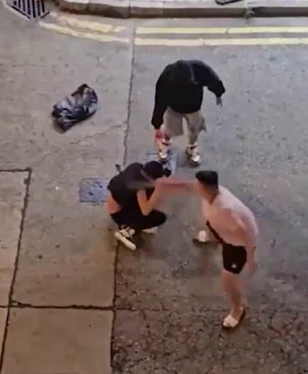 大漢一方及後有人手持鐵通襲擊事主