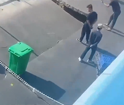 廣東汕頭驚現135米長路陷 斷成多截 官方稱水土流失