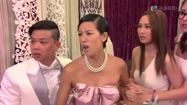 因為事主認為一家四口出席婚宴,人情封$145已經足夠,所以當新郎因為這個金額而生氣時,他仍感到十分不解。(圖片來源:TVB《My盛Lady》劇照)