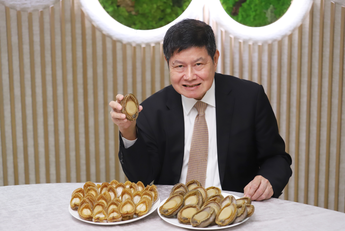 「阿翁」這個品牌不知不覺也相伴港人26載,其後更於2018年與如心集團合作開設了由翁仰光主理的「阿翁小館」。(攝:羅錦鴻)