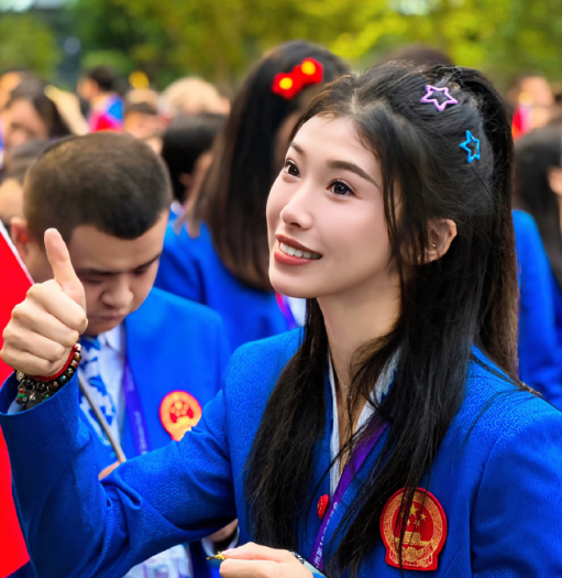 憑甜美外表,吳艷妮近年一直受內地體壇注目