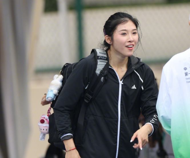 「跨欄女神」吳艷妮全國學生運動會奪金