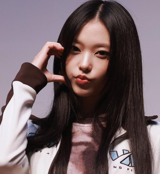 NewJeans成員Haerin訪香港,下周到尖沙咀出席活動