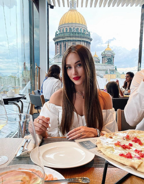 撐竿跳女神Polina Knoroz IG Followers逾30萬(Polina Knoroz IG )