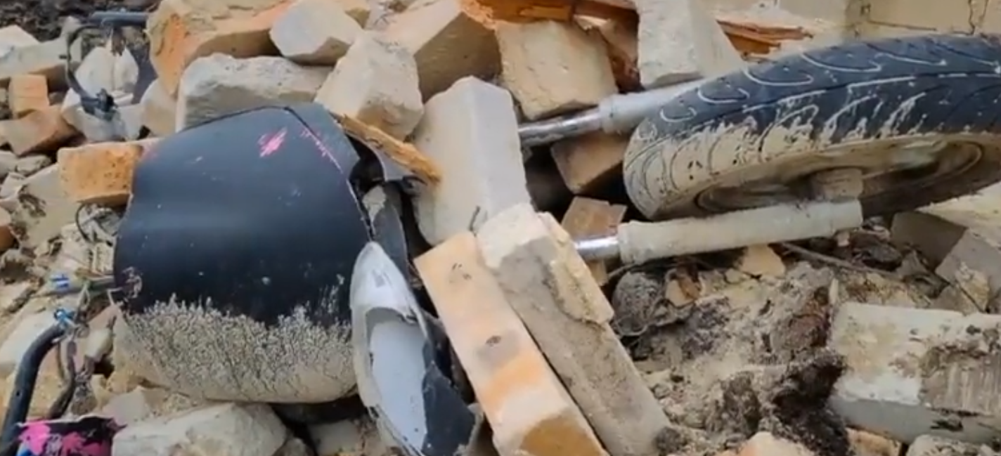 波琳娜(Polina Menshikh)周日(19日)在烏東俄佔頓涅茨克地區舉行慈善音樂會期間,遭烏克蘭M142高機動性多管火箭系統「海馬斯」(HIMARS)襲擊,造成波琳娜及另外至少25名士兵身亡,100人受傷。