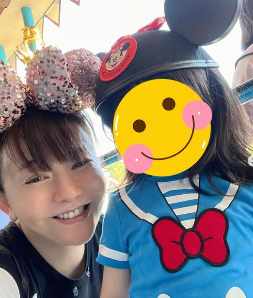 華原朋美現年48歲,與全盛期相去甚遠。(華原朋美IG)