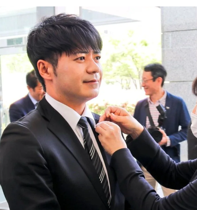 上畠寛弘減肥後。(上畠寛弘IG)