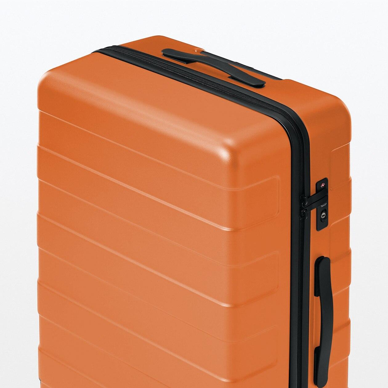 行李箱連滑輪固定器|原價:36L $1280 / 75L $1980 / 105L $2680 會員價:額外九折(36L $1152 / 75L $1782 / 105L $2412)