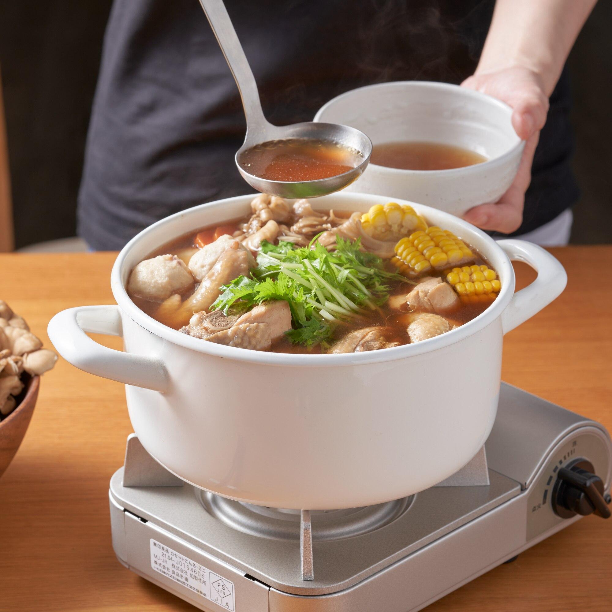 辣味柚香雞湯底|原價:$32 會員價:額外九折 ($29)