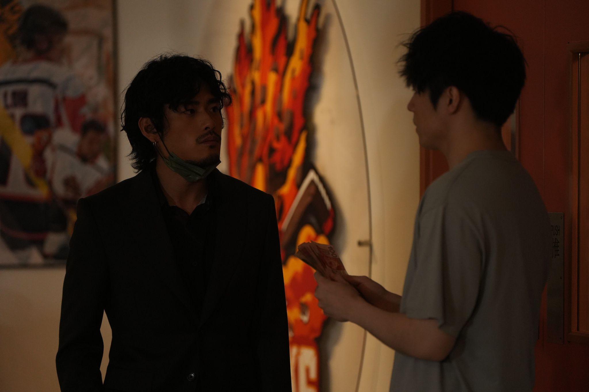 黃溢濠在《冰上火花》中是冰球隊「火花隊」的隊員之一。