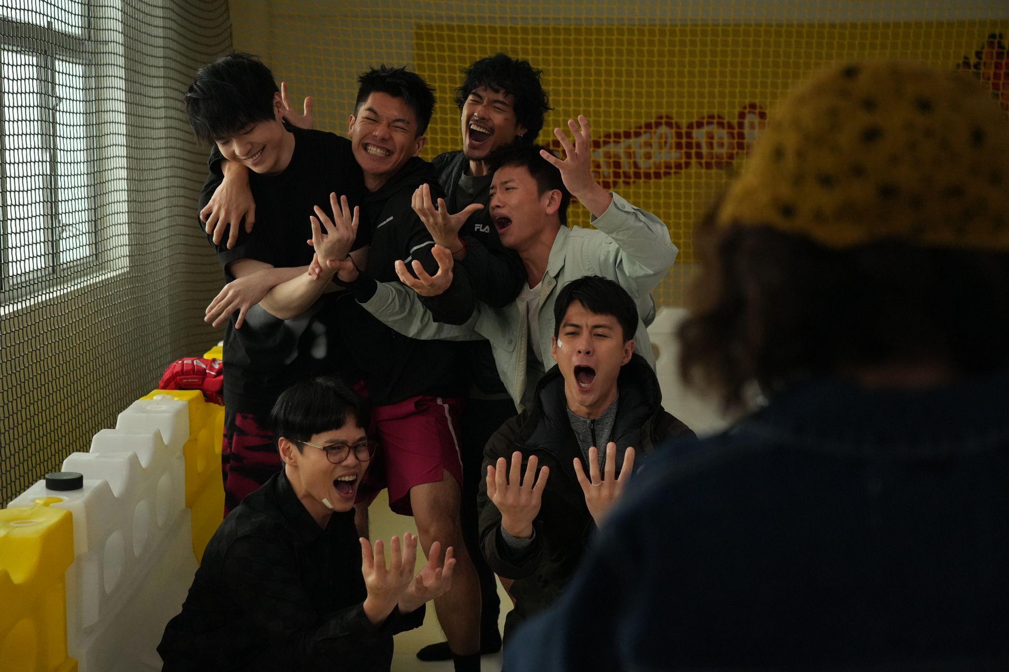 黃溢濠在《冰上火花》中是冰球隊「火花隊」的隊員之一。