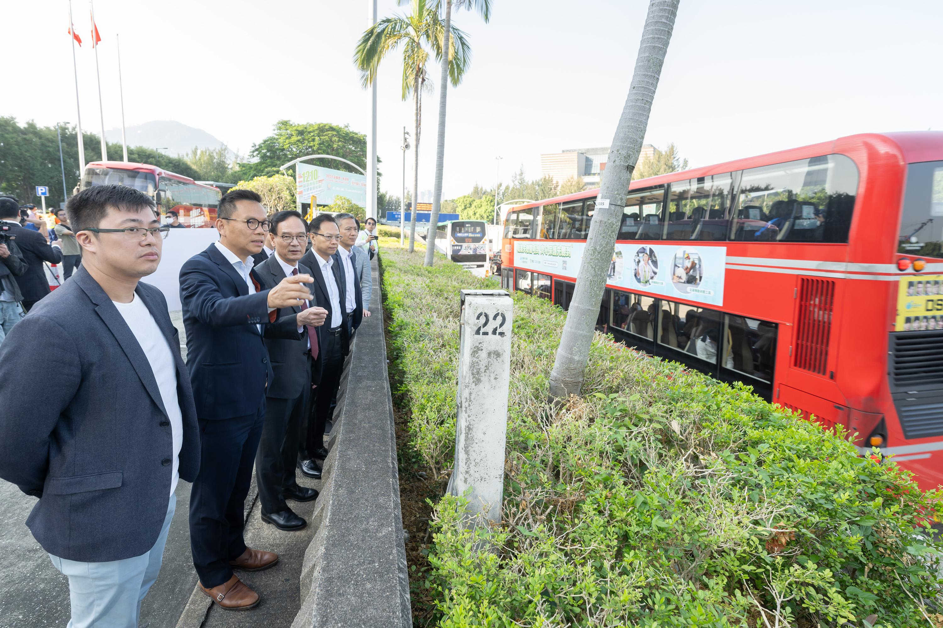 三隧分流|陳恒鑌:三隧已飽和 冀下月實施分時段收費可改變出行習慣